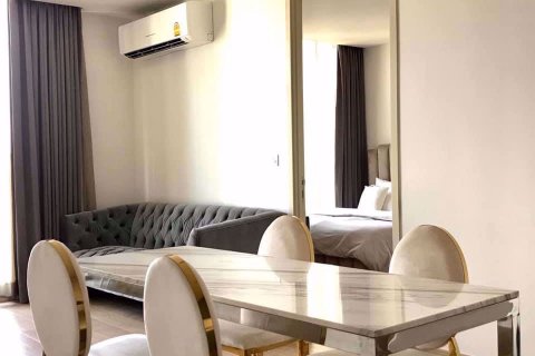 Condominio de 2 dormitorios en Watthana, Bangkok, Tailandia № 76831 - foto 2