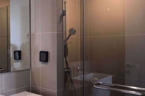 Condominio de 2 dormitorios en Watthana, Bangkok, Tailandia № 76831 - foto 5