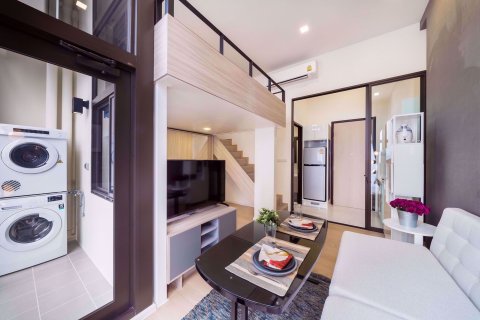 Duplex in Ratchathewi, Bangkok, Thailand 1 bedroom № 76832 - photo 3