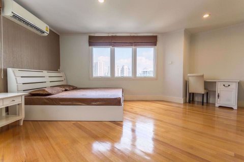 Eigentumswohnung in Watthana, Bangkok, Thailand, 1 Schlafzimmer № 76834 - Foto 14