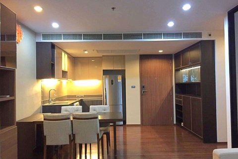Condominio de 2 dormitorios en Sathon, Bangkok, Tailandia № 76348 - foto 3