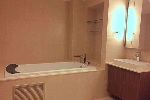 Condominio de 2 dormitorios en Sathon, Bangkok, Tailandia № 76348 - foto 8