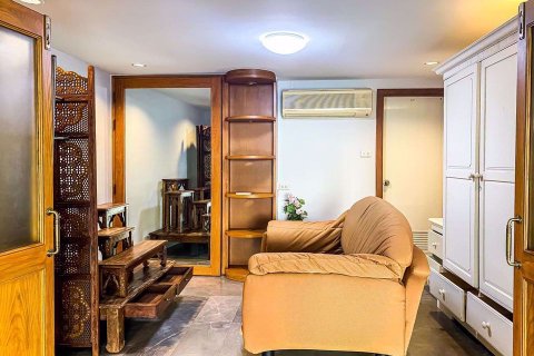 Condominio de 2 dormitorios en Sathon, Bangkok, Tailandia № 76344 - foto 6