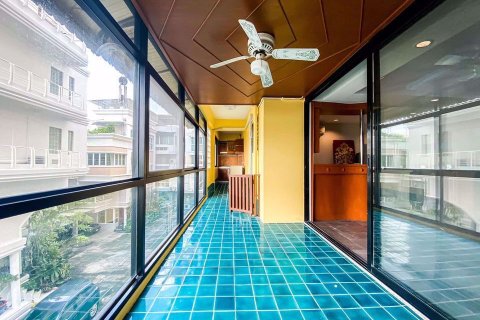 Condominio de 2 dormitorios en Sathon, Bangkok, Tailandia № 76344 - foto 14