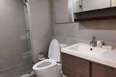 Condo in Watthana, Bangkok, Thailand, 1 bedroom № 76343 - photo 8