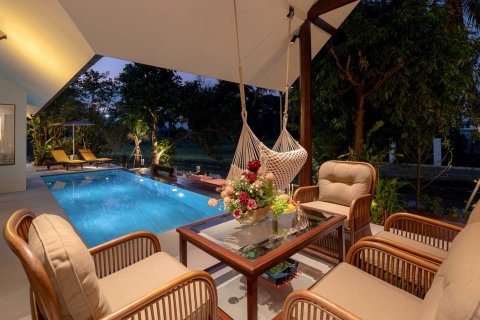 Chalet de 5 dormitorios en Chiang Mai, Tailandia № 126307