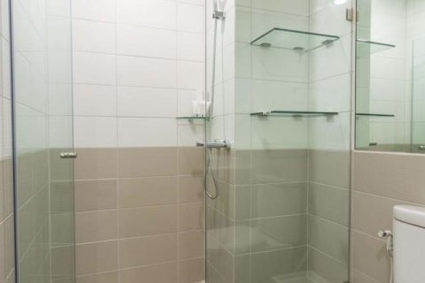 Eigentumswohnung in Bang Rak, Bangkok, Thailand, 1 Schlafzimmer  № 76908 - Foto 13