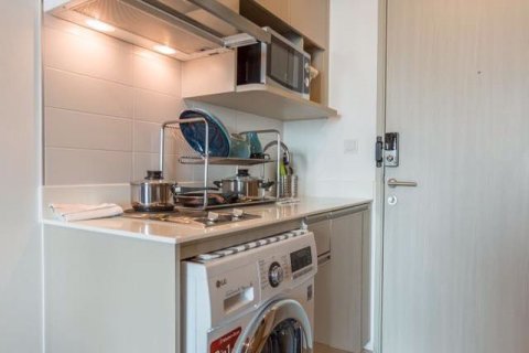 Eigentumswohnung in Bang Rak, Bangkok, Thailand, 1 Schlafzimmer  № 76908 - Foto 6