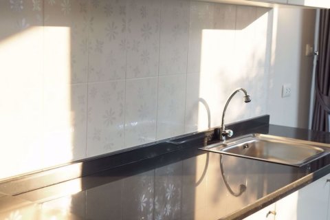 Condominio de 2 dormitorios en Phaya Thai, Bangkok, Tailandia № 76912 - foto 3