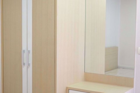 Condominio de 2 dormitorios en Phaya Thai, Bangkok, Tailandia № 76909 - foto 5