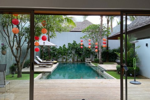 Casa de 3 dormitorios en Bang Tao, Tailandia № 120758 - foto 20
