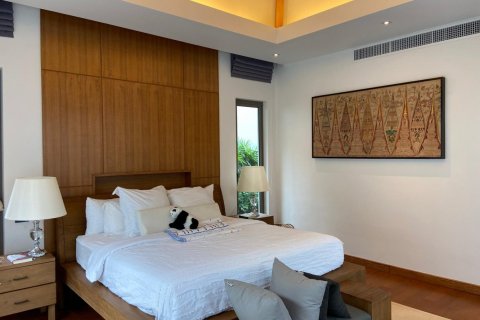 Casa de 3 dormitorios en Bang Tao, Tailandia № 120758 - foto 19