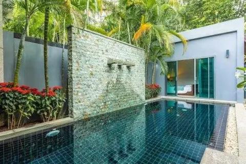 Casa de 3 dormitorios en Nai Harn Beach, Tailandia № 120757 - foto 2
