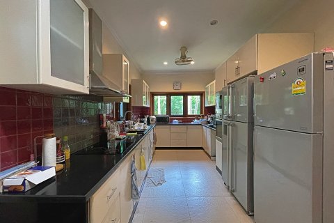 Maison à Hua Hin, Thaïlande 4 chambres № 125431