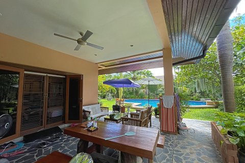 Casa de 4 dormitorios en Hua Hin, Tailandia № 125431 - foto 14