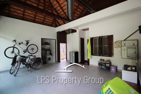Casa de 4 dormitorios en Hua Hin, Tailandia № 125426 - foto 11