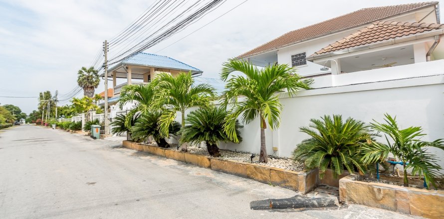 Casa de 3 dormitorios en Hua Hin, Tailandia № 125427
