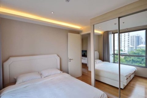 Condominio de 2 dormitorios en Watthana, Bangkok, Tailandia № 76333 - foto 8