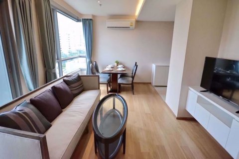 Condominio de 2 dormitorios en Watthana, Bangkok, Tailandia № 76333