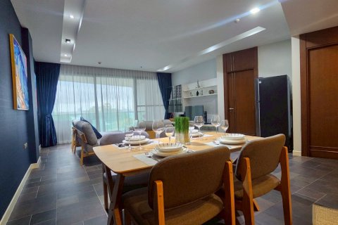 Condominio de 2 dormitorios en Pattaya, Tailandia № 111580 - foto 9
