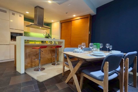 Condominio de 2 dormitorios en Pattaya, Tailandia № 111580 - foto 11