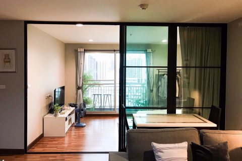 Condominio de 1 dormitorio en Phaya Thai, Bangkok, Tailandia № 76874 - foto 2