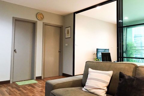Condominio de 1 dormitorio en Phaya Thai, Bangkok, Tailandia № 76874 - foto 4