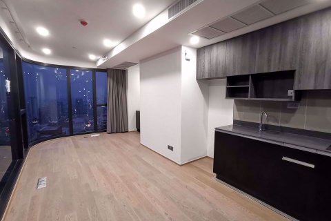 Condominio de 2 dormitorios en Bang Rak, Bangkok, Tailandia № 76877 - foto 5
