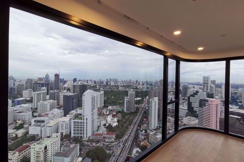 Condominio de 2 dormitorios en Bang Rak, Bangkok, Tailandia № 76877 - foto 4