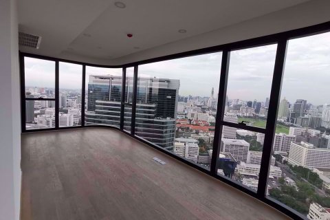Condominio de 2 dormitorios en Bang Rak, Bangkok, Tailandia № 76877 - foto 2