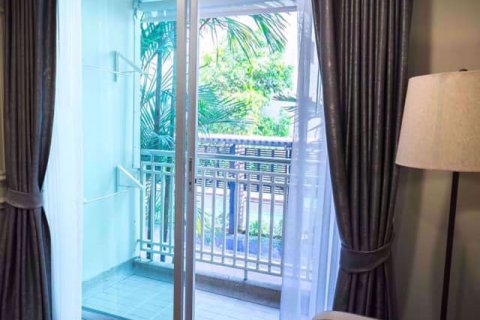 Condo in Phaya Thai, Bangkok, Thailand, 1 bedroom № 76878 - photo 2