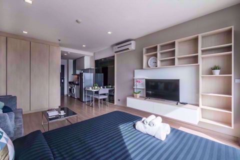 Estudio en el condominio en Watthana, Bangkok, Tailandia № 76876 - foto 2