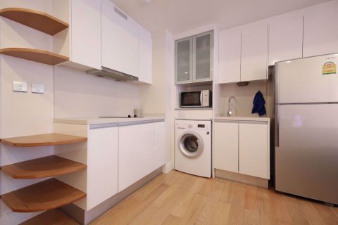 Eigentumswohnung in Bang Rak, Bangkok, Thailand, 1 Schlafzimmer  № 76875 - Foto 4