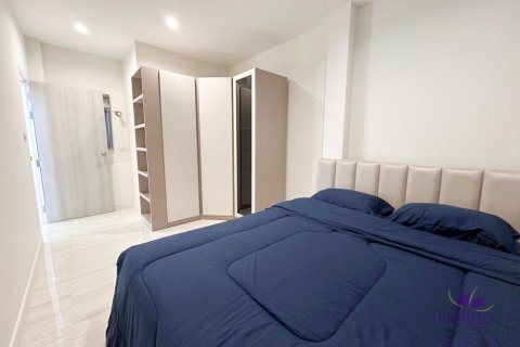 Casa de 4 dormitorios en Chiang Mai, Tailandia № 124203 - foto 14