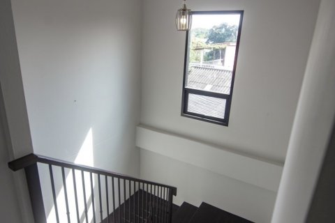 Casa de 3 dormitorios en San Kamphaeng, Tailandia № 124205 - foto 13