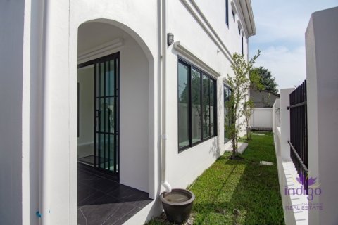 Casa de 3 dormitorios en San Kamphaeng, Tailandia № 124205 - foto 29