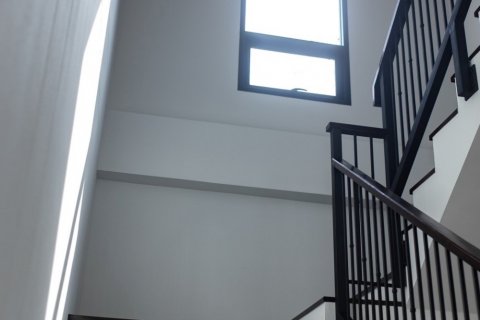 Casa de 3 dormitorios en San Kamphaeng, Tailandia № 124205 - foto 11