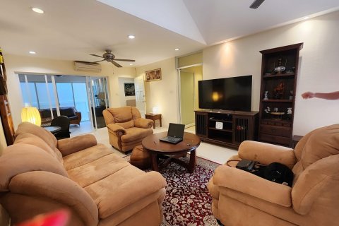Maison à Pattaya, Thaïlande 5 chambres № 80713