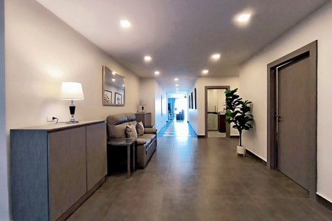 Condominio de 4 dormitorios en Pattaya, Tailandia № 80709 - foto 14