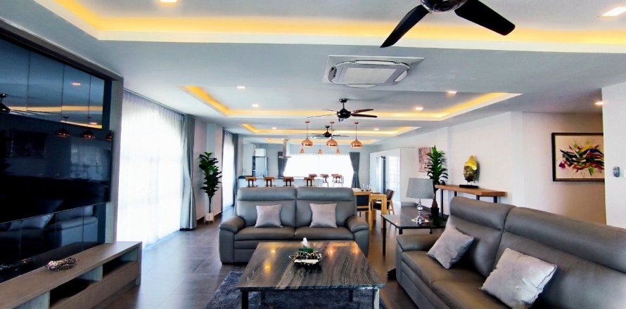 Condominio de 4 dormitorios en Pattaya, Tailandia № 80709