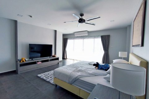 Condominio de 4 dormitorios en Pattaya, Tailandia № 80709 - foto 19
