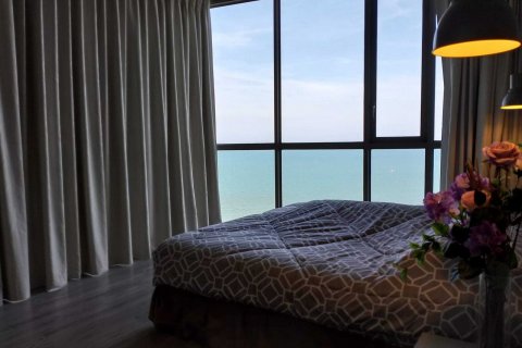 Casa de 3 dormitorios en Pattaya, Tailandia № 80712 - foto 11