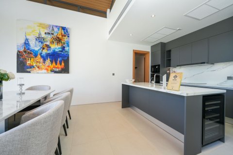Chalet de 4 dormitorios en Naithon Beach, Tailandia № 70744 - foto 7