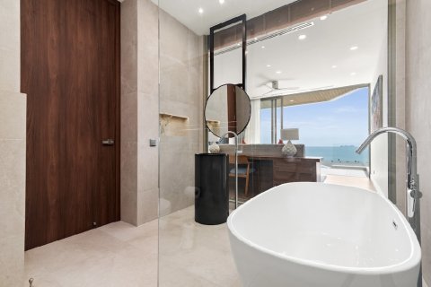 Casa de 4 dormitorios en Ko Samui, Tailandia № 130651 - foto 17