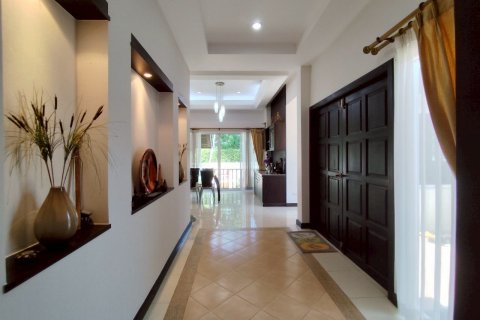 Haus in Pattaya, Thailand 3 Schlafzimmer № 126851 - Foto 16