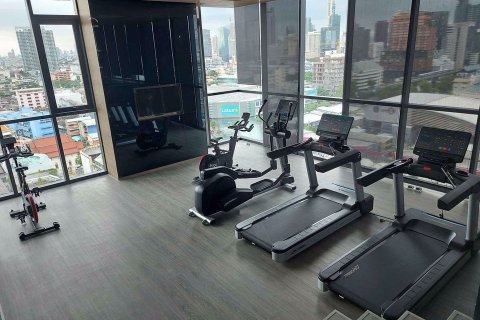 Condominio de 2 dormitorios en Pathum Wan, Bangkok, Tailandia № 99465 - foto 21