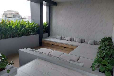 Condominio de 2 dormitorios en Pathum Wan, Bangkok, Tailandia № 99465 - foto 17
