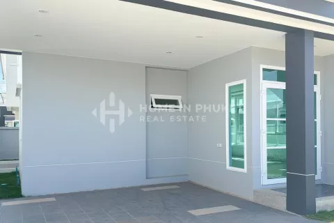 Casa de 4 dormitorios en Phuket, Tailandia № 131469 - foto 15