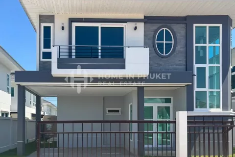 Casa de 4 dormitorios en Phuket, Tailandia № 131469