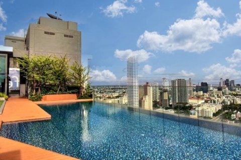 Condominio de 1 dormitorio en Khlong Toei, Bangkok, Tailandia № 125807 - foto 4